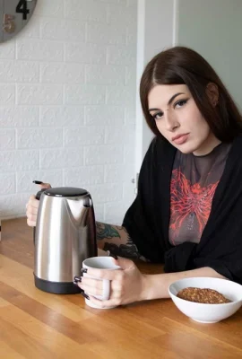 [Suicide Girls]03 décembre 2024 – Dragona – Sunday Funday[48P]