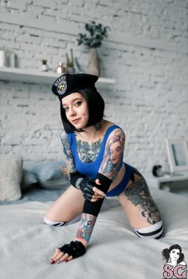 [Suicide Girls]08 décembre 2024 – Redd – Jill Valentine[55P]