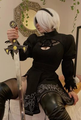Amber la Valkyrie – 2B