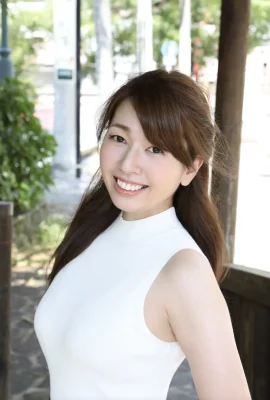 Kayo Sugimoto Tokai No.1 roulette à gros seins seins bonnet G pour la première fois nue (105 Photos)