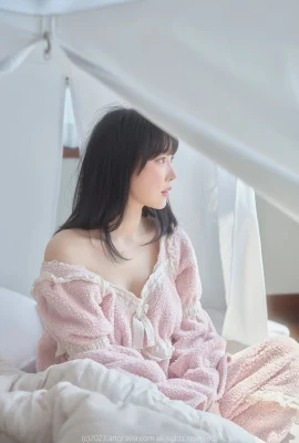 Son nez saigne constamment après avoir regardé son beau visage et sa silhouette sexy (48 Photos)