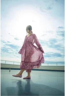 Collection de photos officielle Arimura Nozomi comme elle l’est (44 photos)