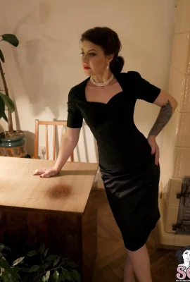 [Suicide Girls] 09 février 2025 – Audreyporne – Noir allure [57p]