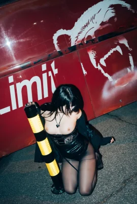 Zia – Night Road (155 photos)
