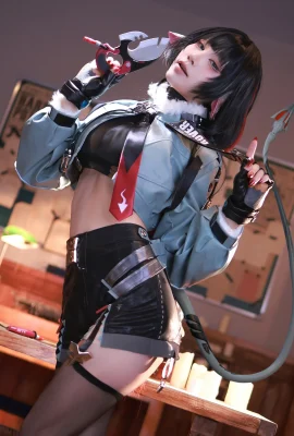 Blogueur d’anime SHUI MIAO Aqua-Jane du Theme Sexy Sexy Black Sexy Clothing avec bas noir en lambeaux pour montrer une peau brillante