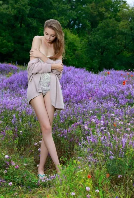 Elle Tan – Delse (111 Photos)