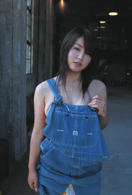 ISoyama sayaka (bomb.tv) 04_2005.06_isoyama_sayaka (45 photos)