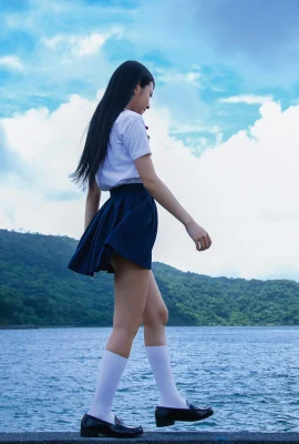 (Huit hang うみ) fille de petite taille avec des fesses parfaites et une mauvaise apparence révèle soudainement sa silhouette (35 photos)