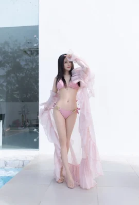 Xr caviar poisson abricot bikini rose (124 photos)