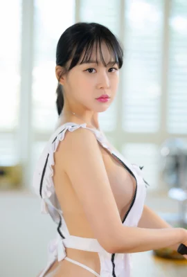 (Byeol) avec des boules de sein rondes …. La figure est également super excitante (39 photos)