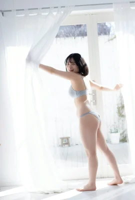 (Mizuki Kirihara) La peau blanche enneigée fait que les gens se sentent si énergiques sur le terrain (31 photos)
