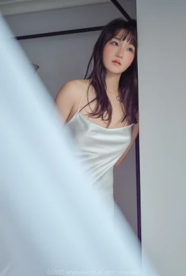 (Hendoong) Le visage délicat est si tendre que le corps est doux et charmant (39 photos)