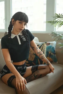 [Suicide Girls] 09 mai 2025 – AllyBlack – Danse… plus tard [48p]