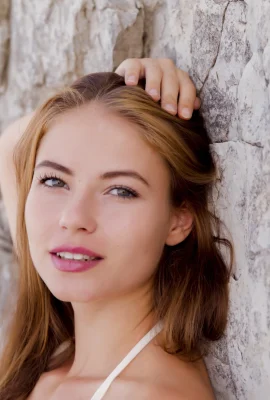 Hilary C – Kenria (96 photos)