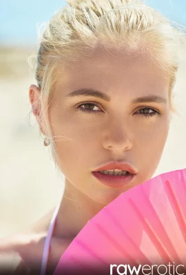[Érotique brute] 23 mai 2025 – Margot Gajewska Beach Rose [35p]