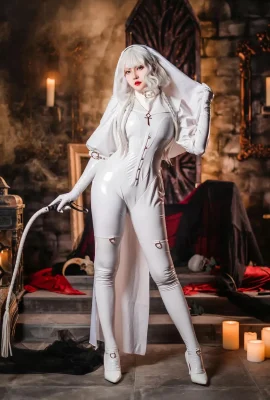 Beauté en ligne Natsuko Xia Xiazi Nun blanc thème Sexy White Leather GeeSie révéler des sous-vêtements blancs à trois points Perfect Temptation Photo 61p