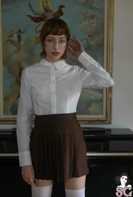 [Suicide Girls] 06 juin 2025 – Missfernandez – Piano Muse [61p]