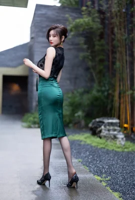 Yang Chenchen – Jupe longue verte (100 photos)