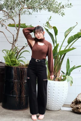 (Sayama ずか) L’arme blanche tendre est si sexy et fascinante (23 photos)